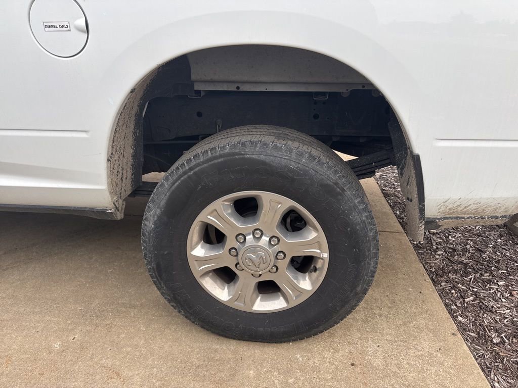 Used 2024 RAM 3500 Big Horn image 12