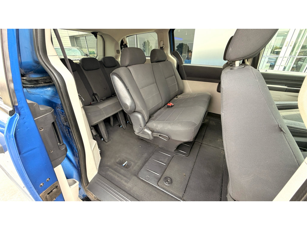 Used 2008 Dodge Grand Caravan SE FWD image 11