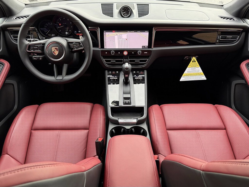 New 2026 Porsche Macan image 13