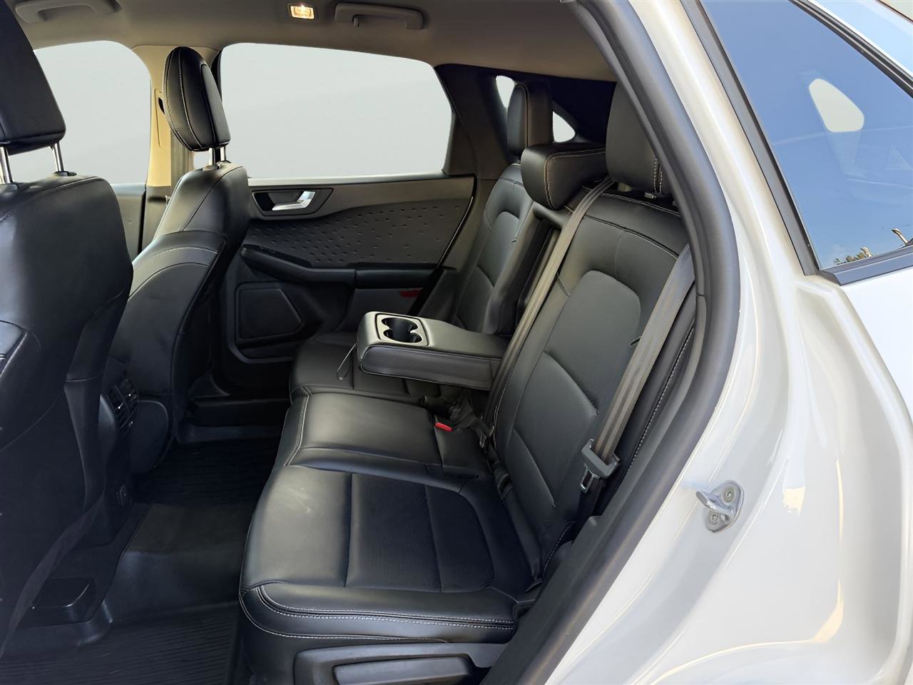 Used 2020 Ford Escape SEL AWD/4WD image 16