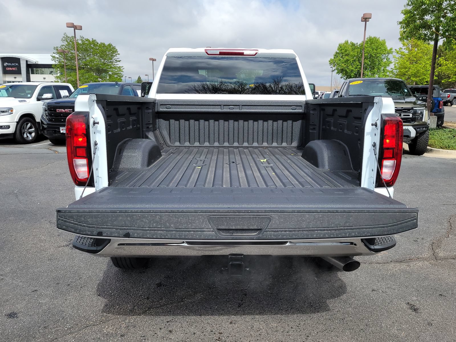 New 2026 GMC Sierra 2500 Pro AWD/4WD image 10
