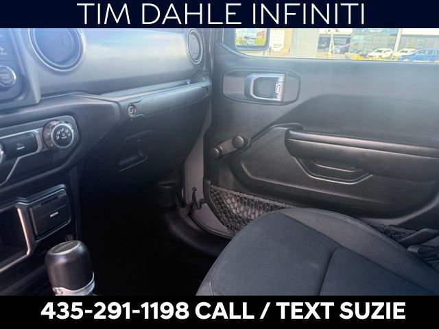 Used 2020 Jeep Gladiator Sport w/ Trailer Tow Package image 11