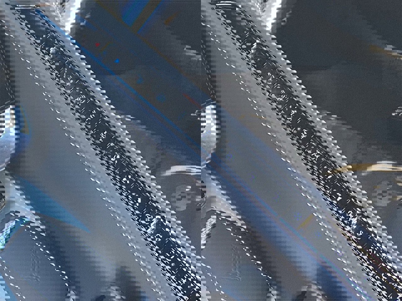 Used 2024 Chevrolet Corvette Stingray Premium Cpe w/ Z51 Performance Package image 28