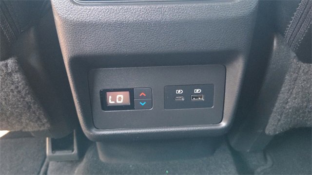 Used 2021 Nissan Rogue SL image 21