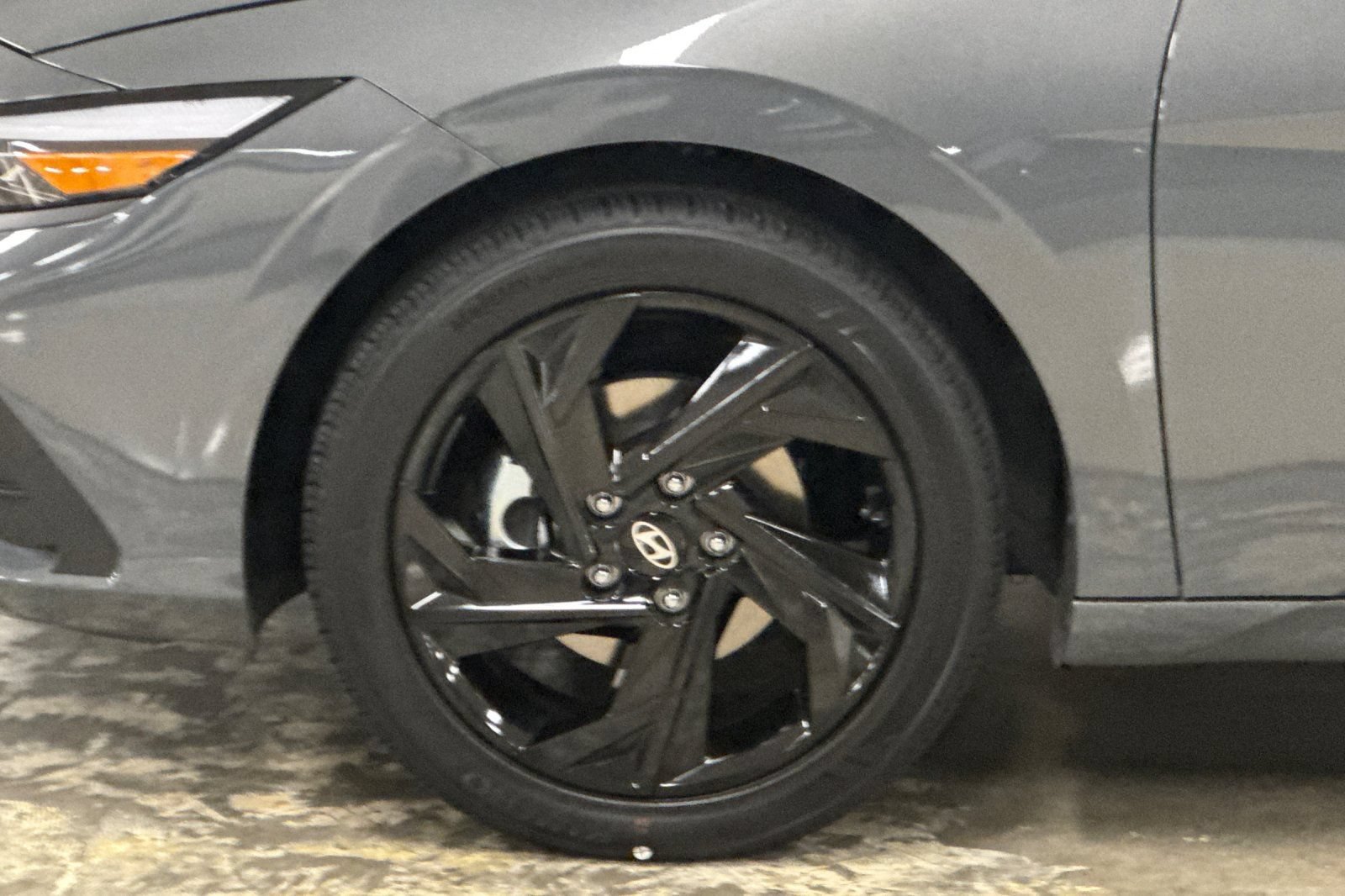 New 2026 Hyundai Elantra Sport FWD image 24