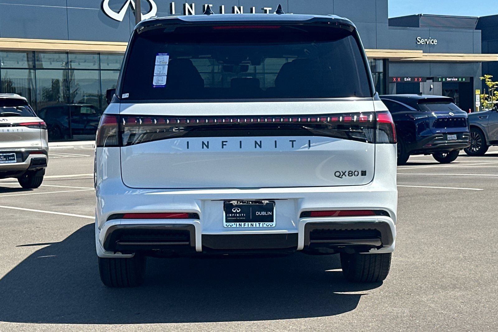 New 2026 INFINITI QX80 Autograph w/ Premium Cargo Package AWD/4WD image 4