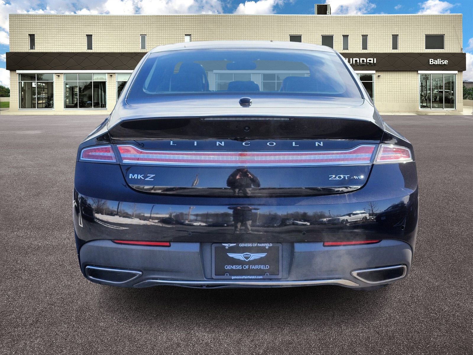 Used 2019 Lincoln MKZ Reserve w/ Reserve Plus Package image 4