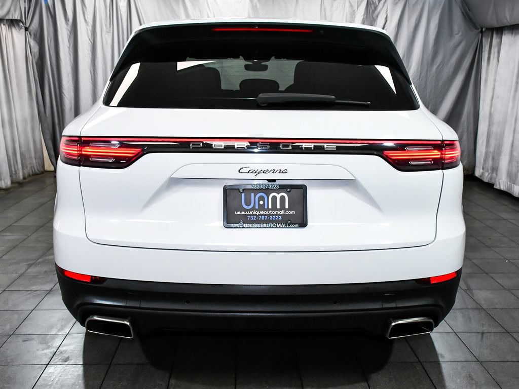 Used 2023 Porsche Cayenne AWD/4WD image 5