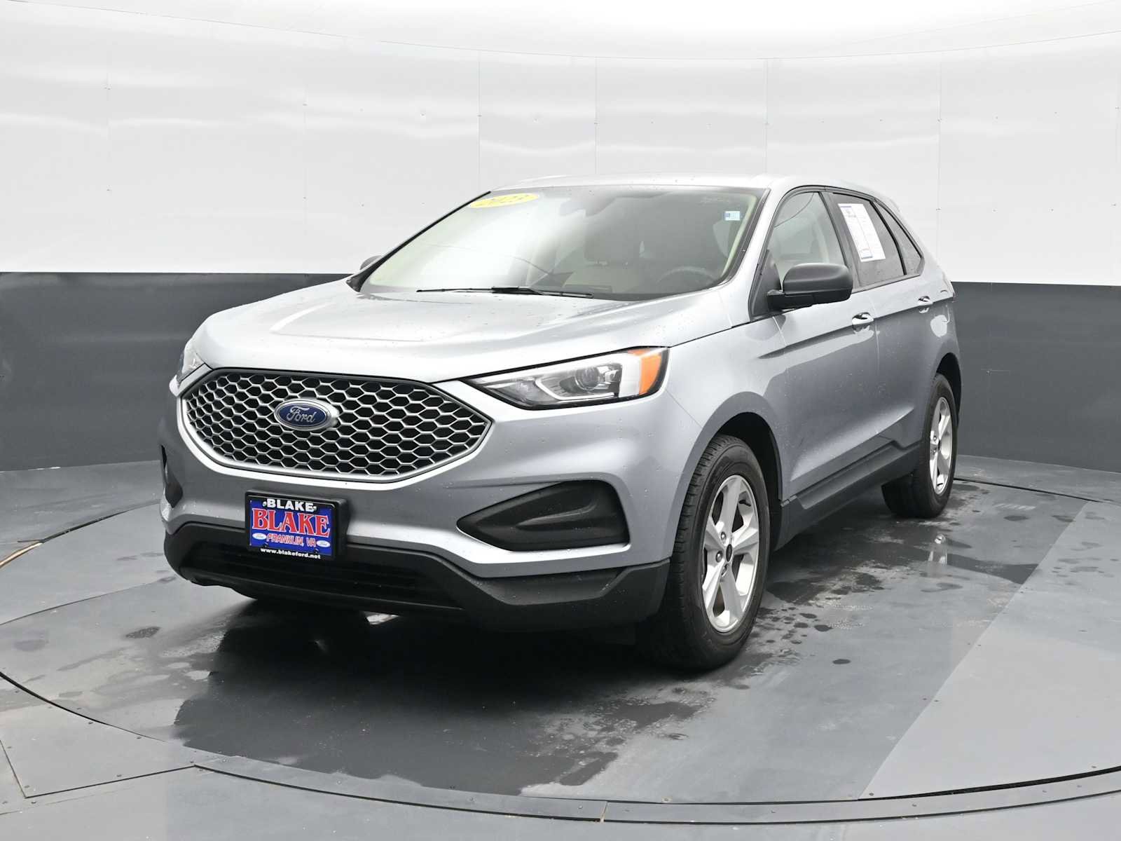 Used 2023 Ford Edge SE AWD/4WD image 5