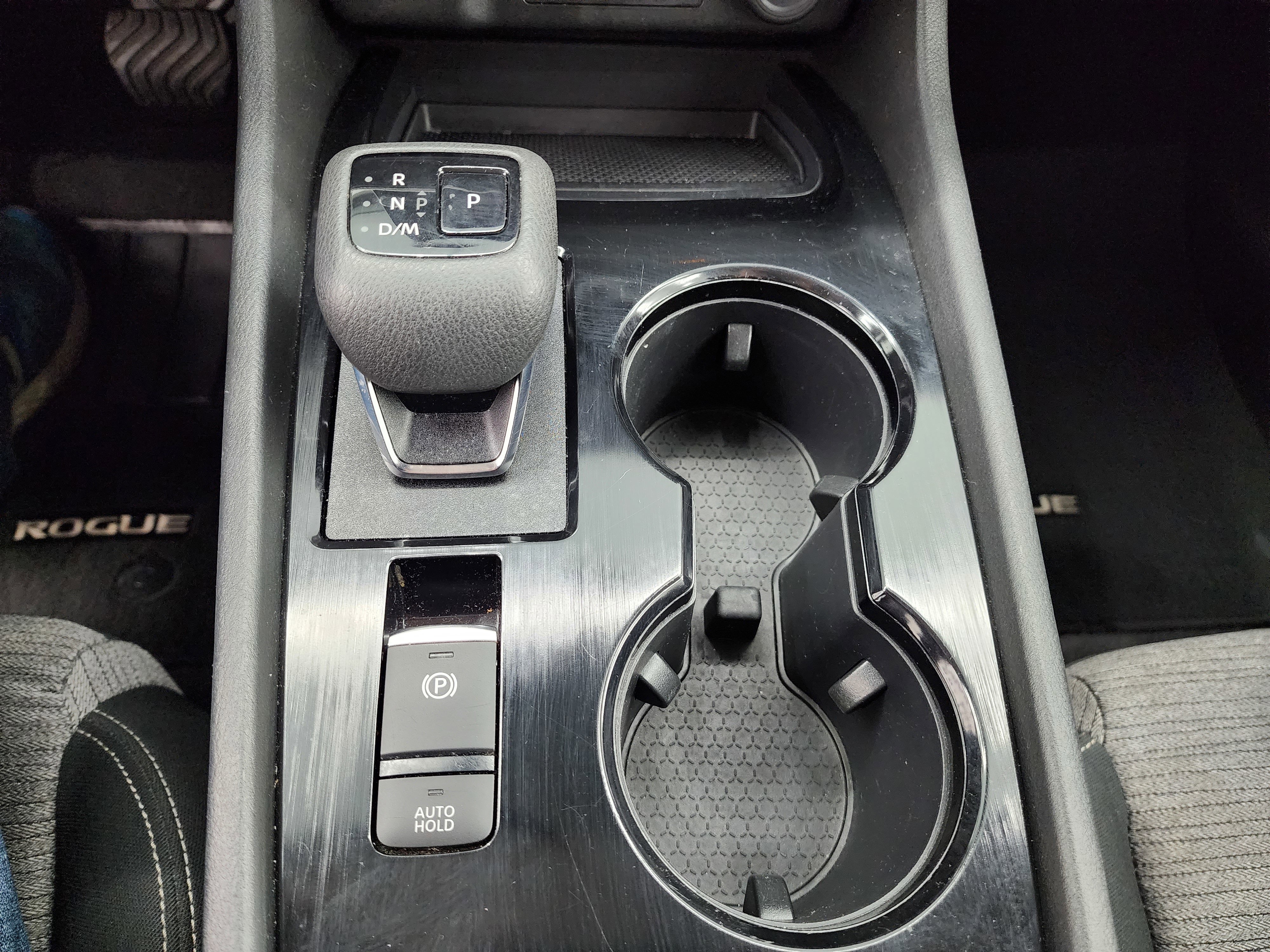 Used 2023 Nissan Rogue SV image 49