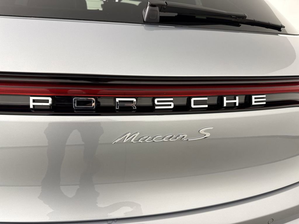 New 2026 Porsche Macan S AWD/4WD image 19