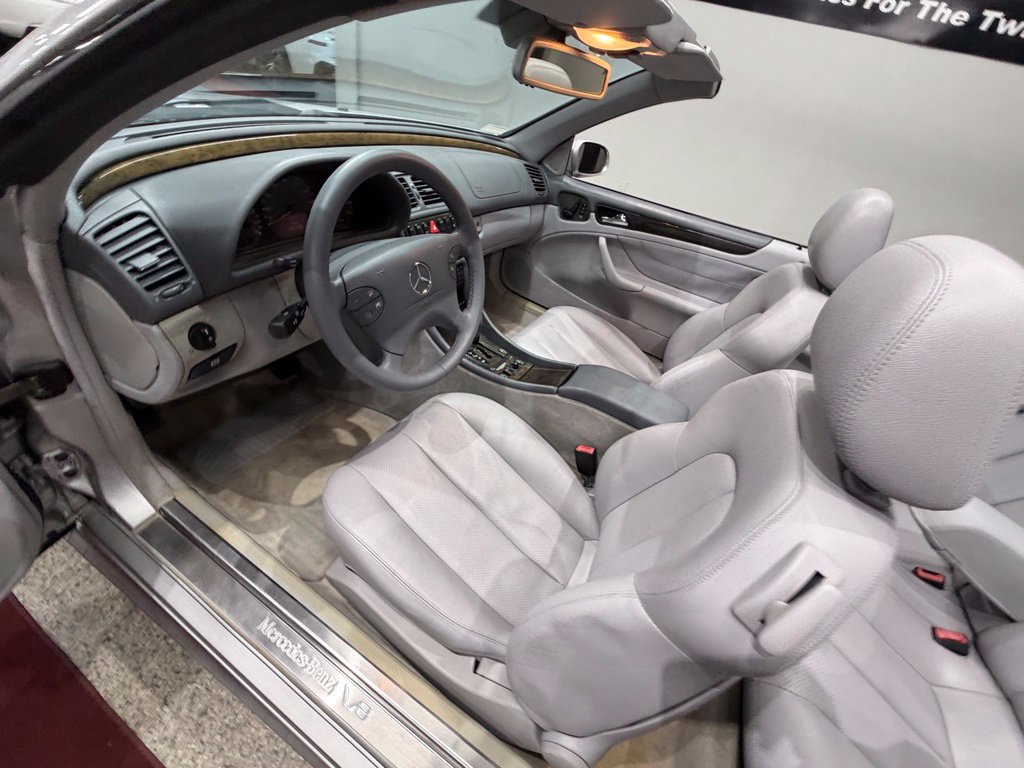 Used 2000 Mercedes-Benz CLK 430 Cabriolet image 20