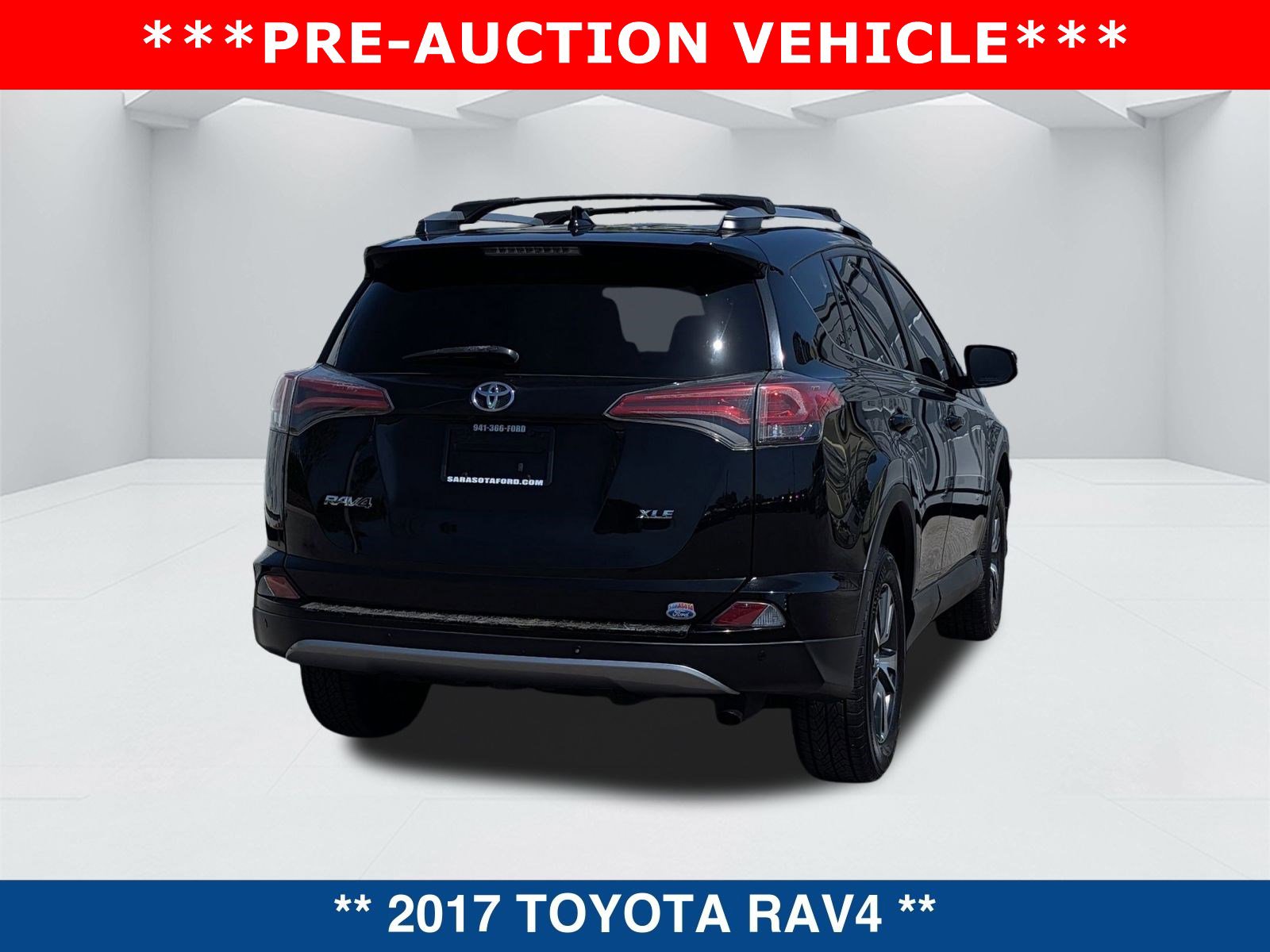 Used 2017 Toyota RAV4 XLE image 5