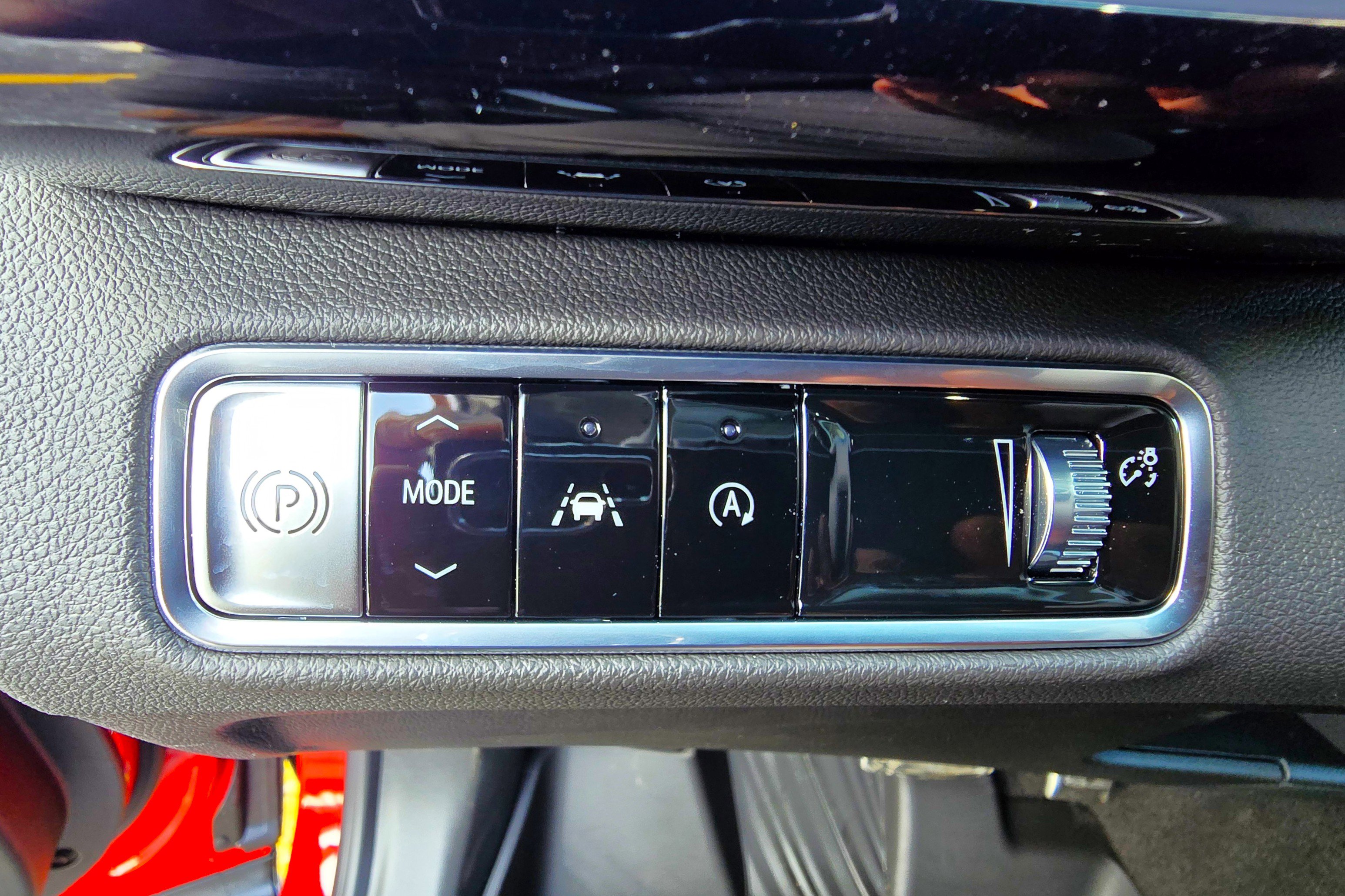 New 2026 Buick Envision Sport Touring image 24