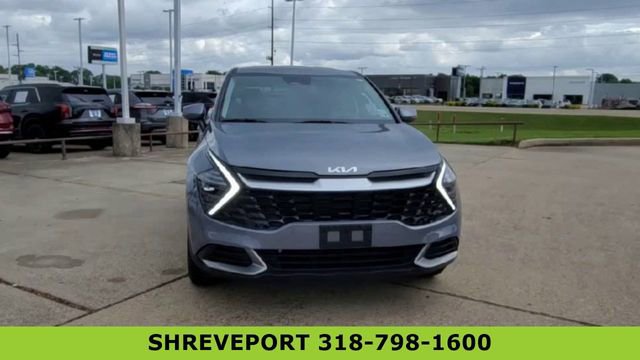 Used 2025 Kia Sportage EX image 3