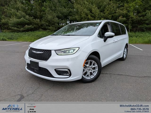 Used 2023 Chrysler Pacifica Touring-L FWD video 1