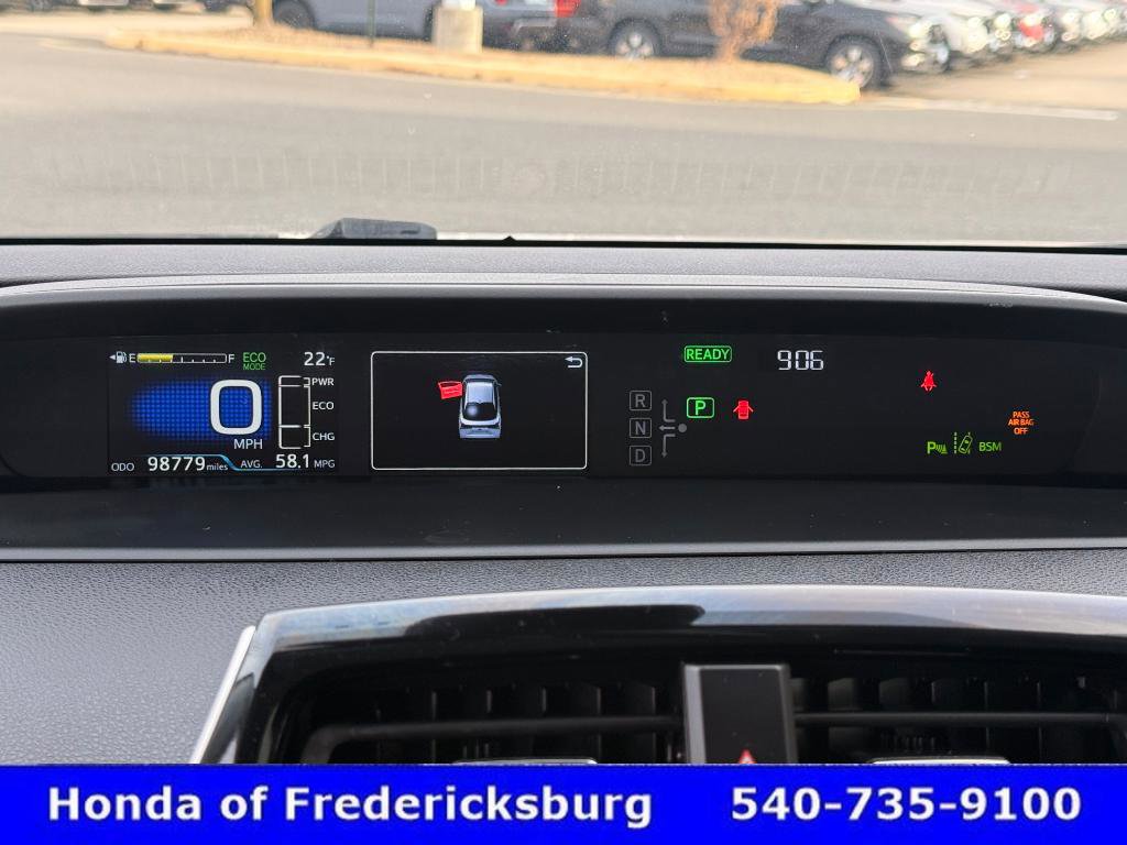 Used 2019 Toyota Prius LE w/ Carpet Mat Package image 32