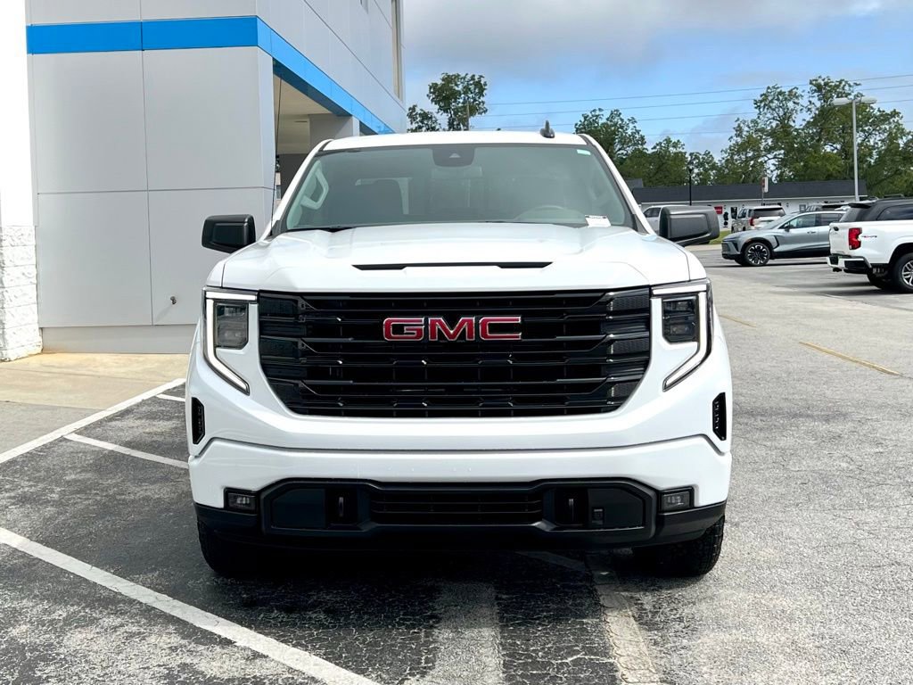 Used 2025 GMC Sierra 1500 Elevation w/ Preferred Package image 12