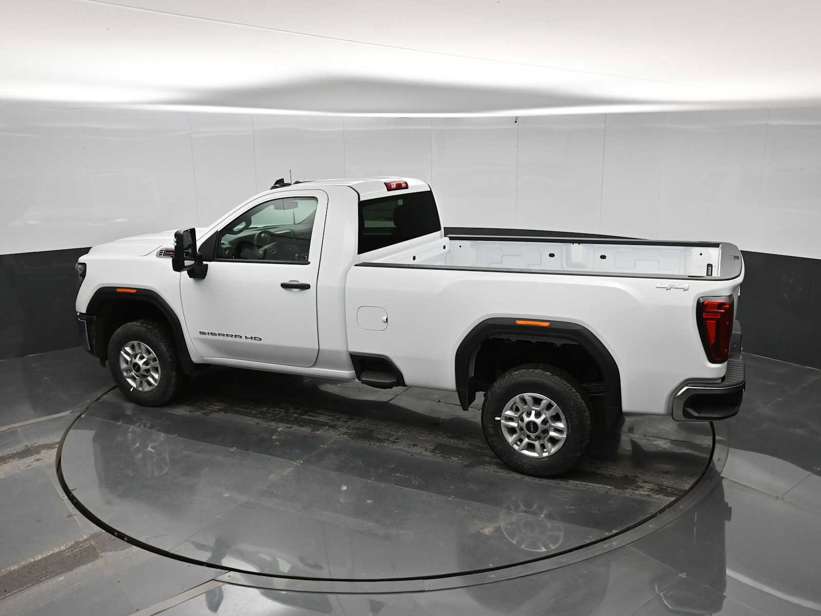 New 2026 GMC Sierra 2500 Pro w/ 1SA Pro Safety Plus Package AWD/4WD image 22