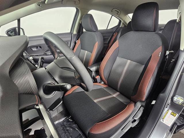 New 2025 Nissan Versa SR image 24