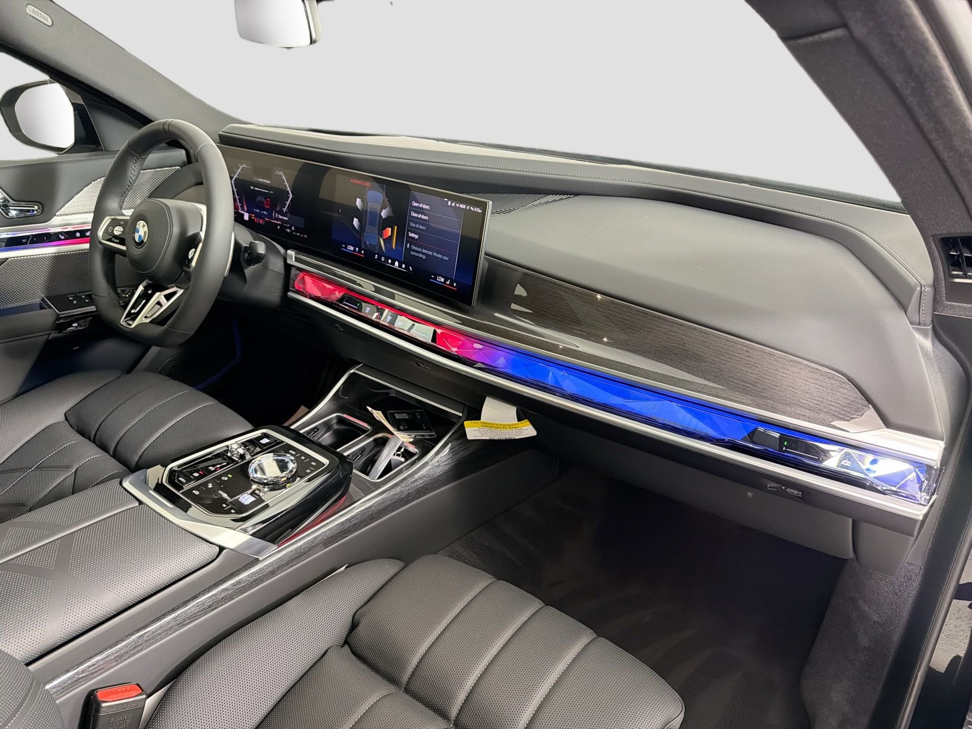 New 2026 BMW 740i xDrive w/ Executive Package image 31