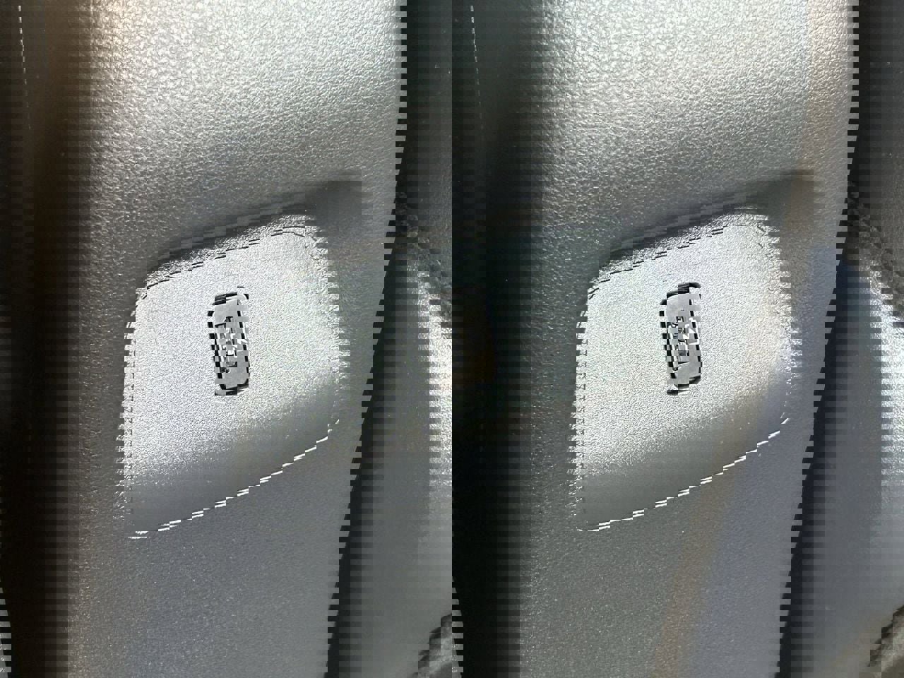 Certified 2025 Nissan Sentra SV w/ SV Premium Package image 15