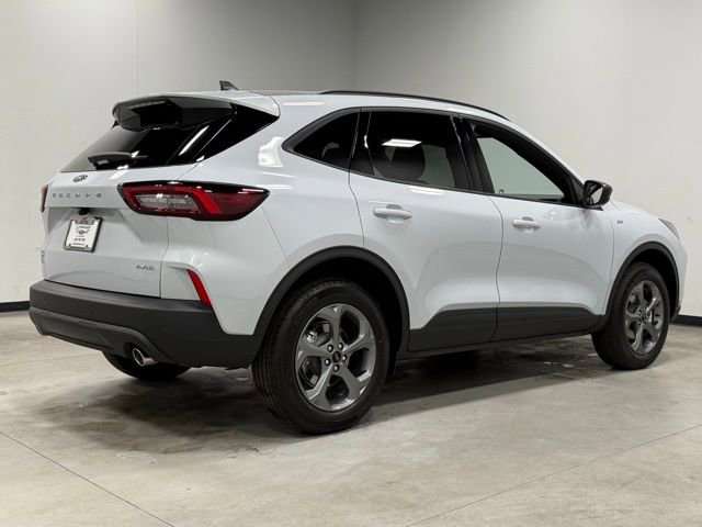 New 2026 Ford Escape ST-Line image 11