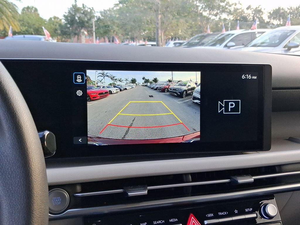 Used 2025 Hyundai Tucson SEL FWD image 24