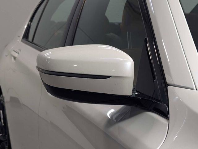 Used 2021 BMW 750i xDrive w/ Luxury Rear Seating Package image 31