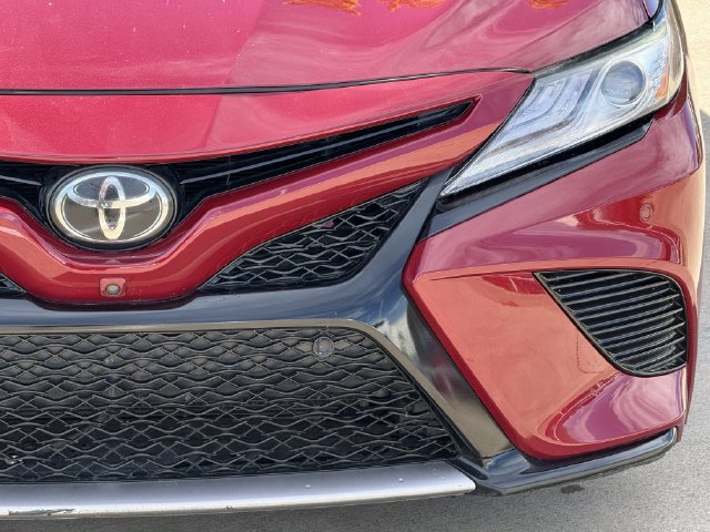Used 2018 Toyota Camry XSE w/ Driver Assist Package FWD image 8
