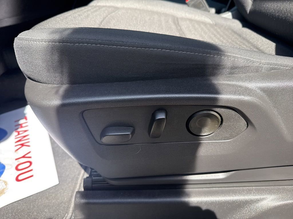 Used 2025 GMC Sierra 1500 SLE w/ Preferred Package AWD/4WD image 12