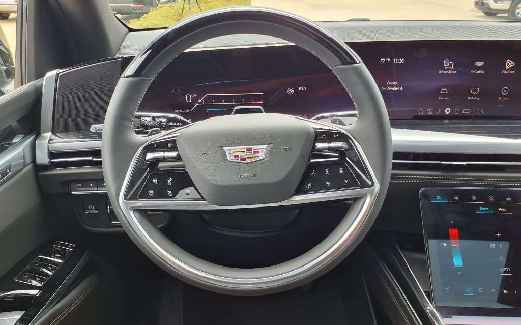 Used 2025 Cadillac Escalade Sport AWD/4WD image 24
