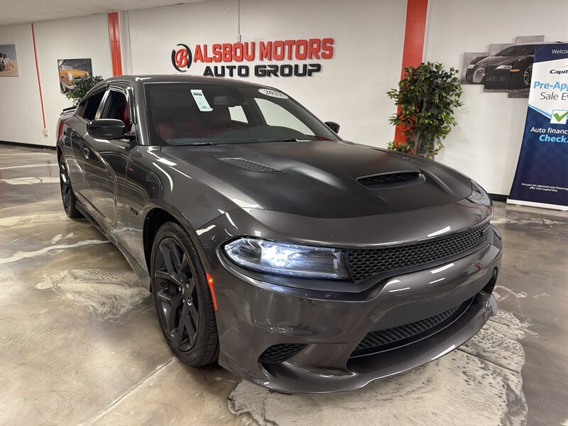 Used 2023 Dodge Charger R/T w/ Blacktop Package RWD image 1