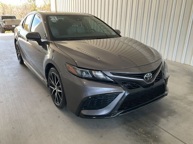 Used 2021 Toyota Camry SE image 28