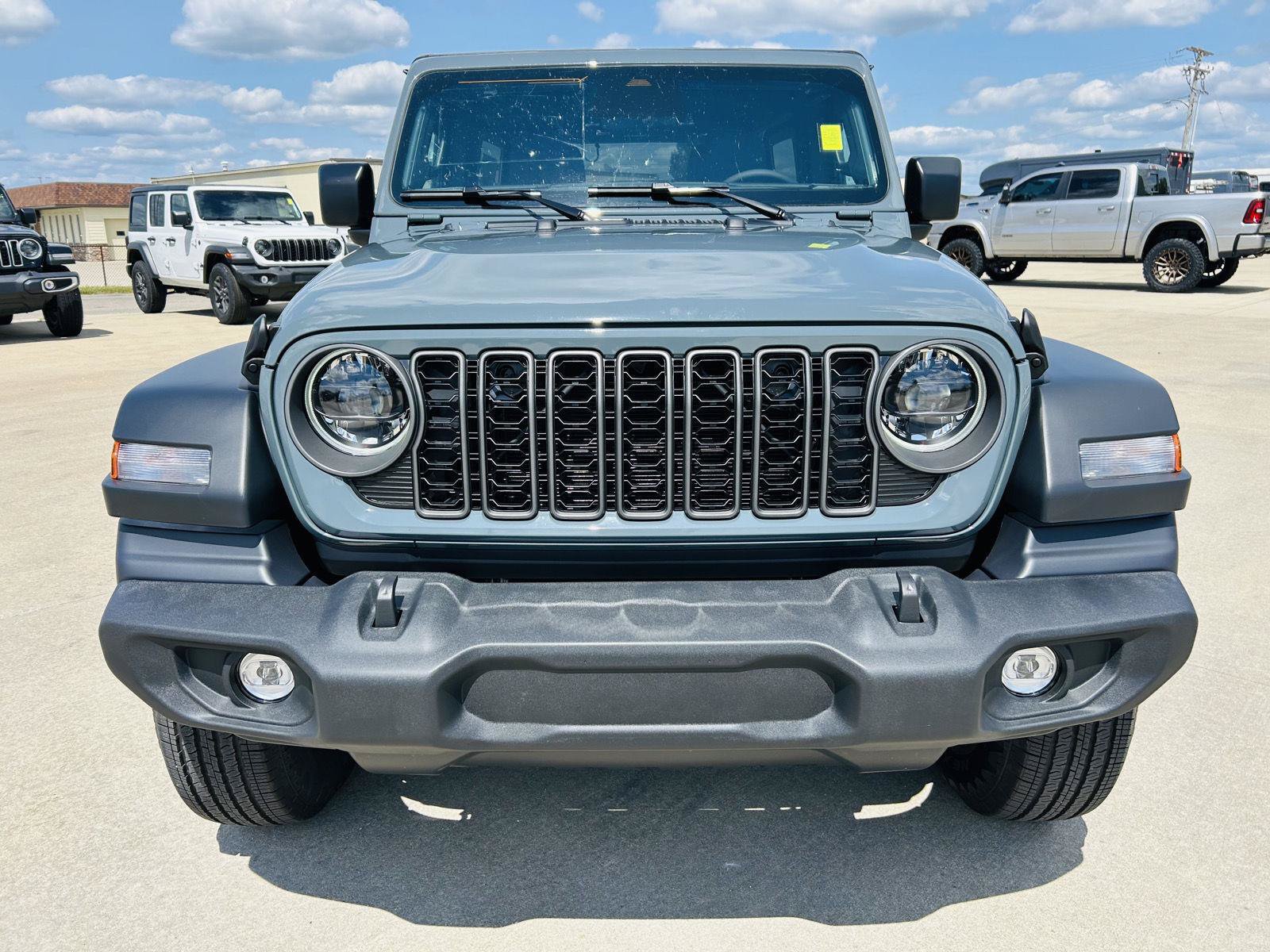 New 2026 Jeep Wrangler Unlimited Sport AWD/4WD image 30