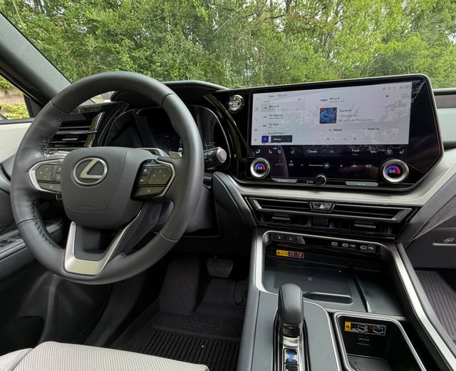 Certified 2025 Lexus TX 350 AWD w/ Technology Package image 24
