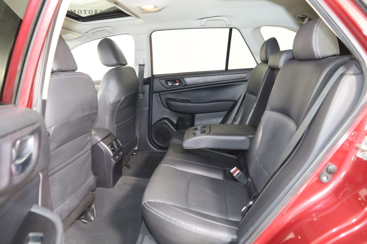 Used 2016 Subaru Outback 2.5i Limited AWD/4WD image 44
