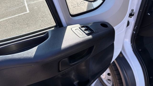 Used 2018 RAM ProMaster 2500 w/ Interior Convenience Group image 18
