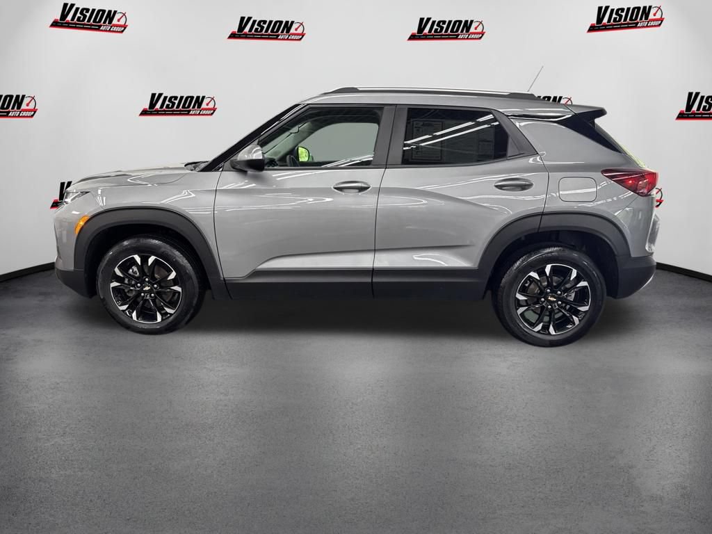 Used 2023 Chevrolet TrailBlazer LT w/ Convenience Package AWD/4WD image 8
