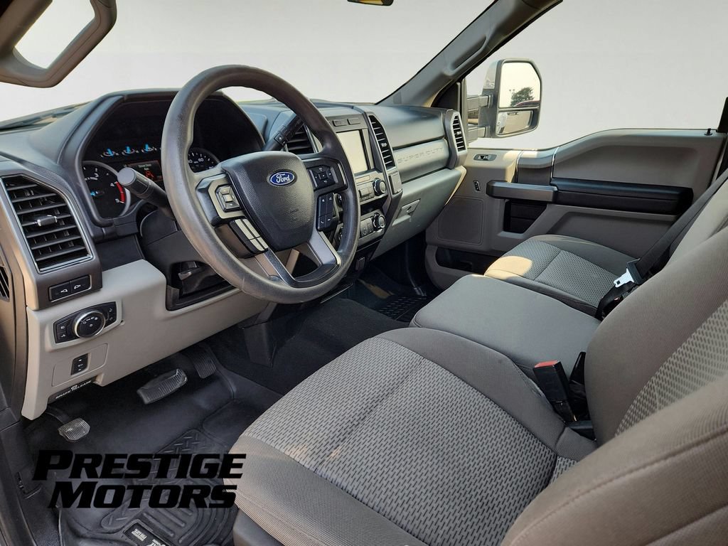 Used 2020 Ford F350 XLT w/ XLT Premium Package AWD/4WD image 17