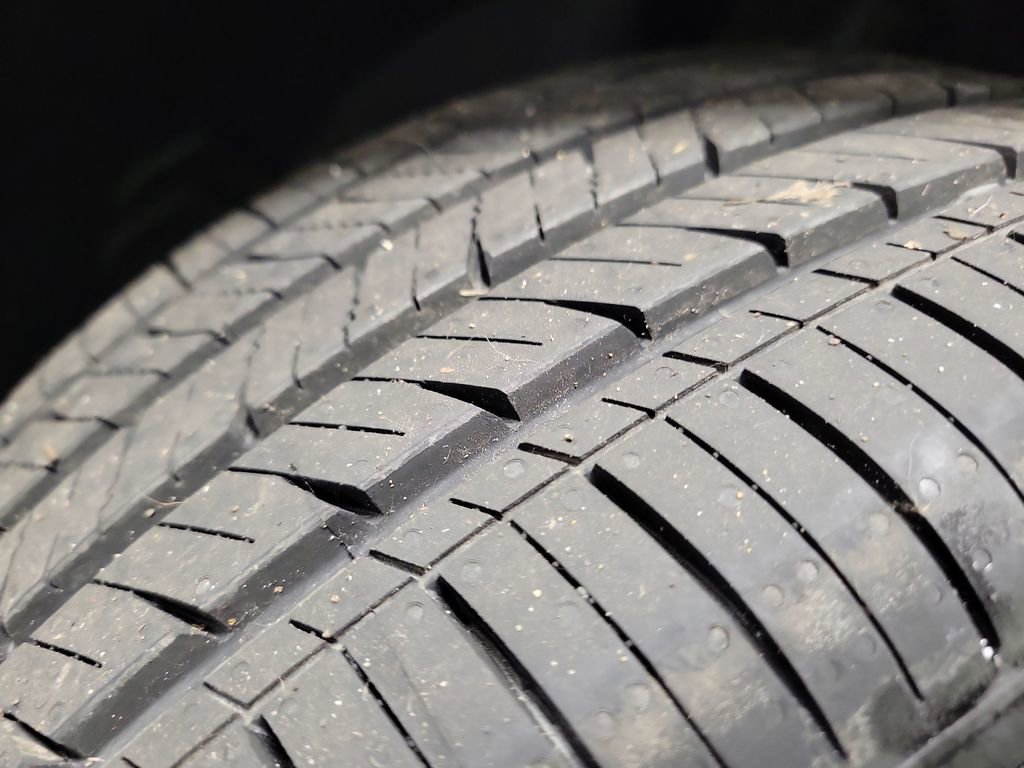 Used 2023 MINI Cooper SE image 11