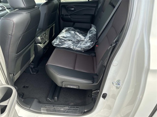 New 2026 Honda Ridgeline Black Edition image 15