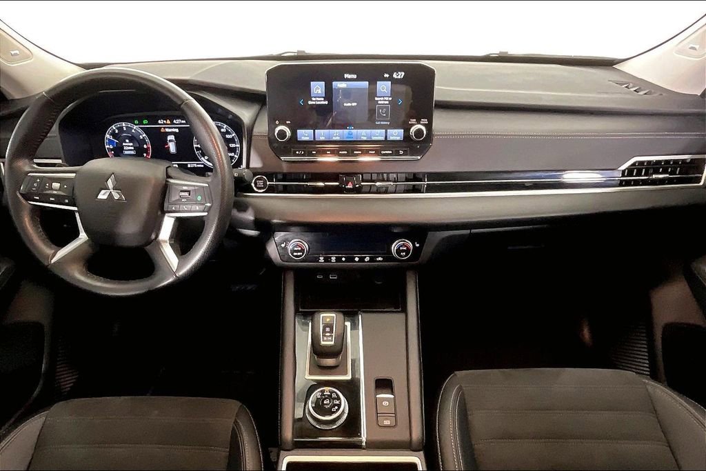 Used 2024 Mitsubishi Outlander SE FWD image 21