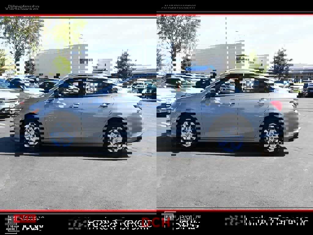 Used 2023 Chevrolet Malibu LS w/ Driver Confidence Package image 4