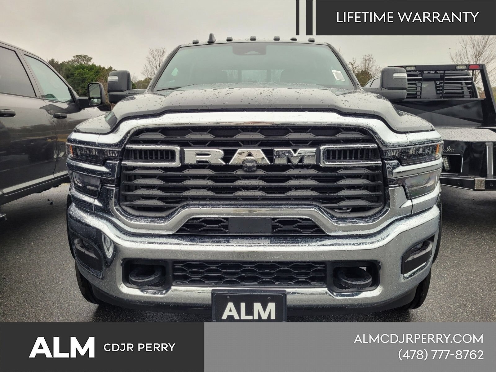 New 2026 RAM 4500 4x4 Crew Cab DRW image 13