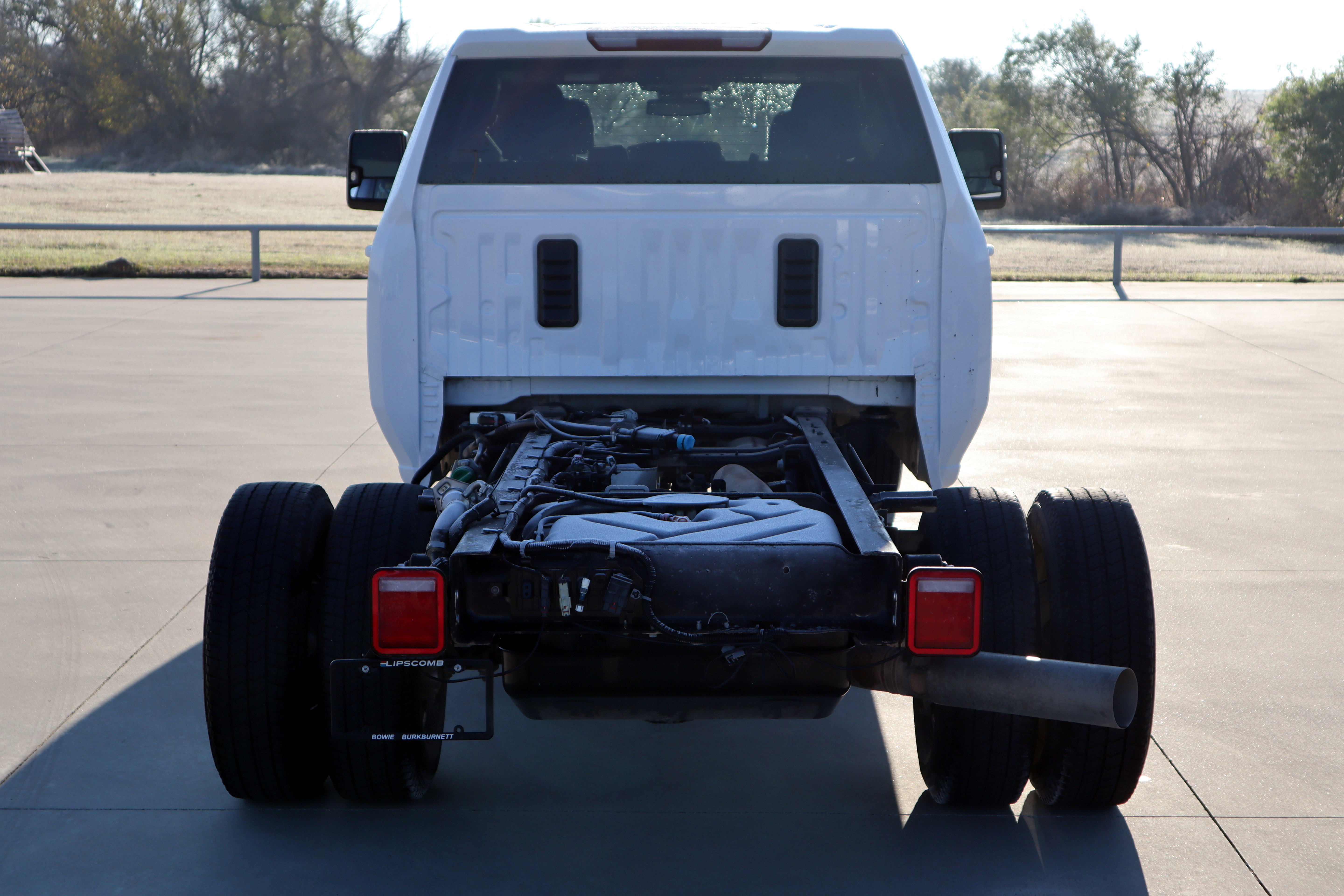 Used 2024 Chevrolet Silverado 3500 LT w/ Convenience Package image 8