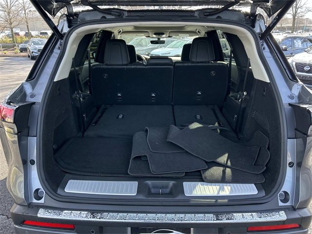 Certified 2023 INFINITI QX60 Luxe w/ Cargo Package image 12