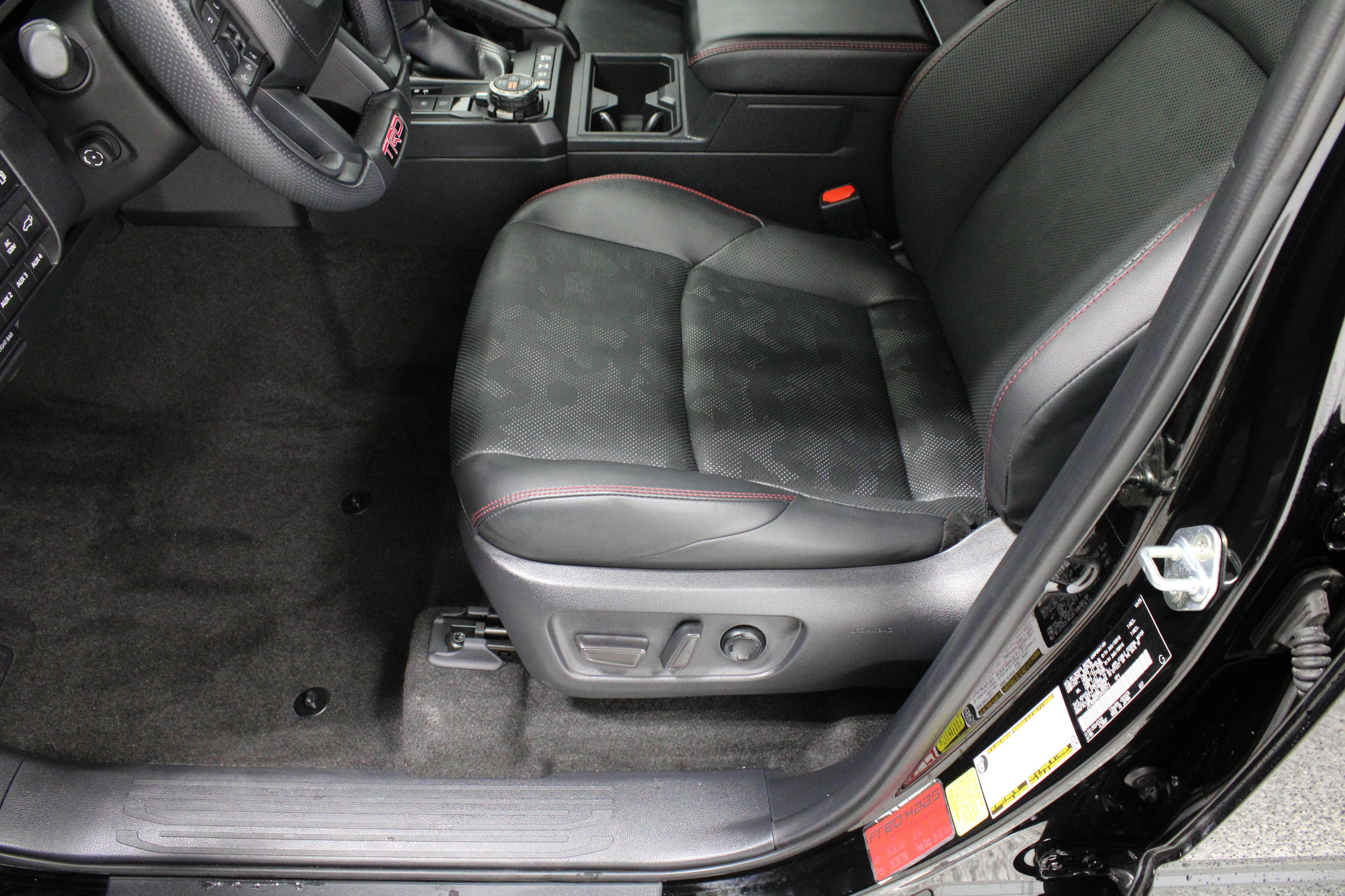 Used 2025 Toyota 4Runner TRD Pro AWD/4WD image 15