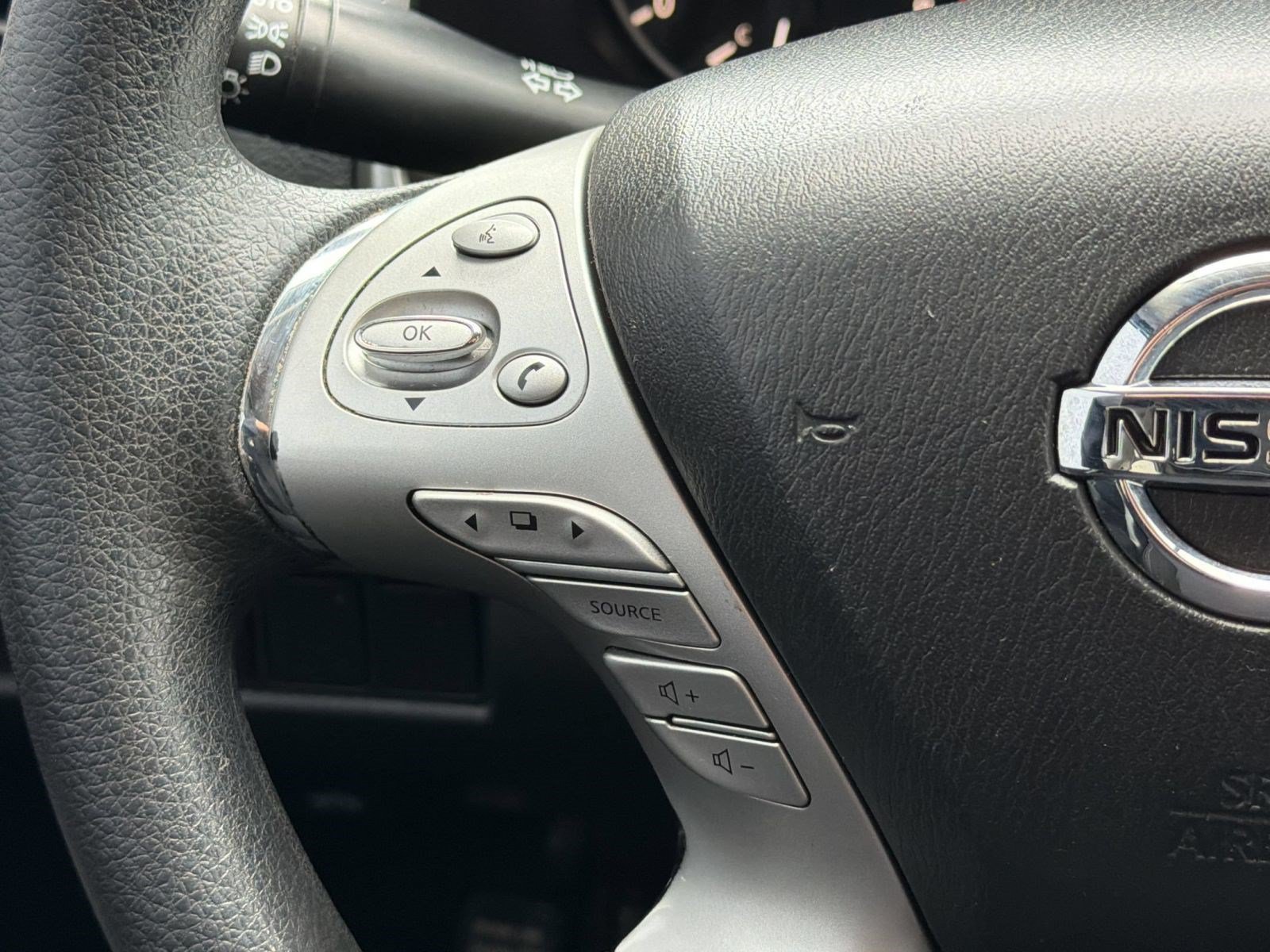 Used 2018 Nissan Murano S FWD image 17