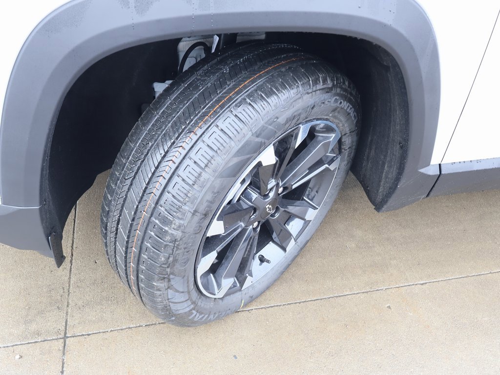 New 2026 Chevrolet Equinox RS w/ Convenience Package III image 39